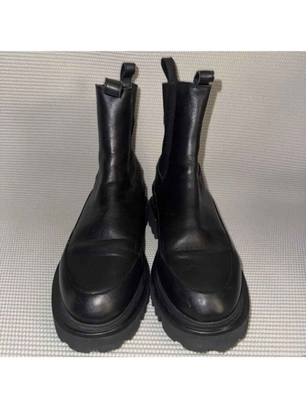 All Saints Harlee Chelsea Black Leather Lug Sole Chunky Pull On Moto Boots 9.5
